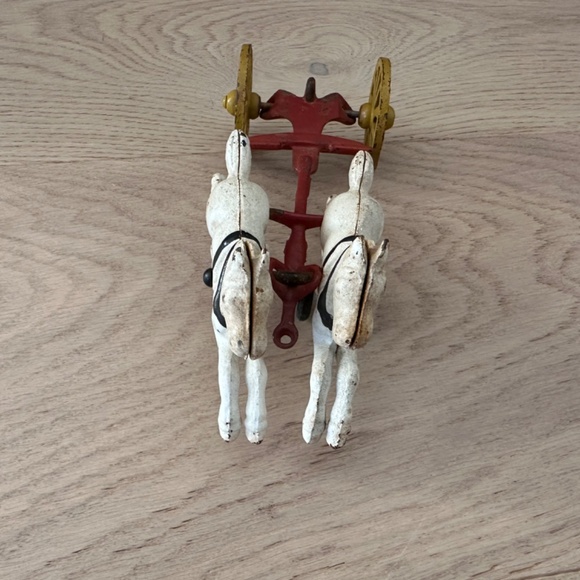 Vintage Cast Iron Horses , Vintage Two Horse Drawn Cast Iron Toy for Fire Pumper - Picture 7 of 10